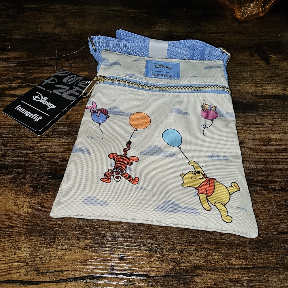 Loungefly Cream and Blue Winnie the Pooh Balloon Bag